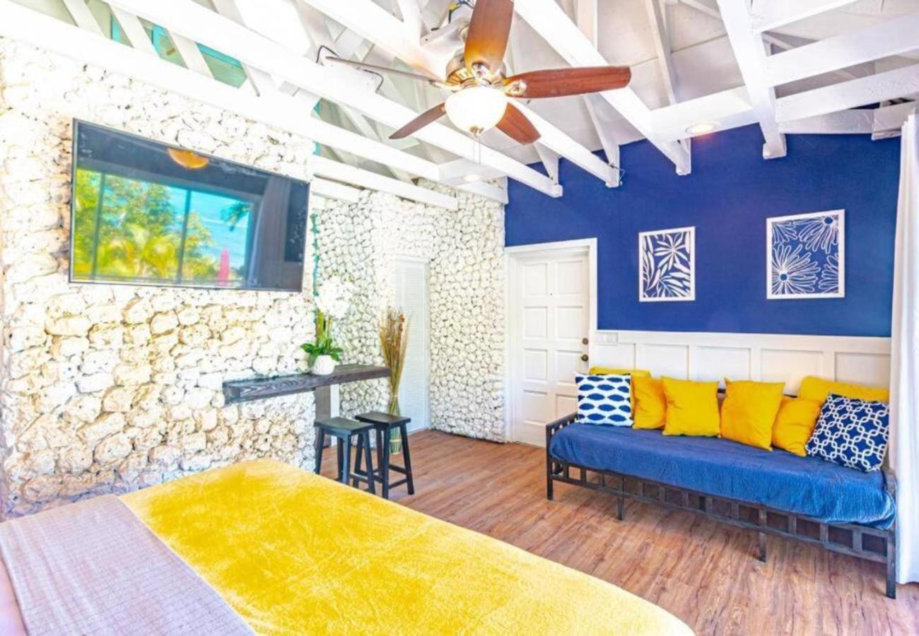 Pool Cottage At Viking Hill - Love Beach Νασάου Εξωτερικό φωτογραφία